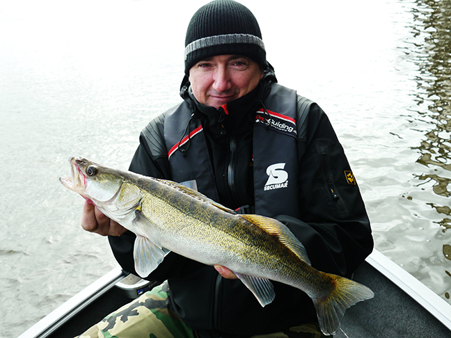 Pro-Guiding-Zander14274