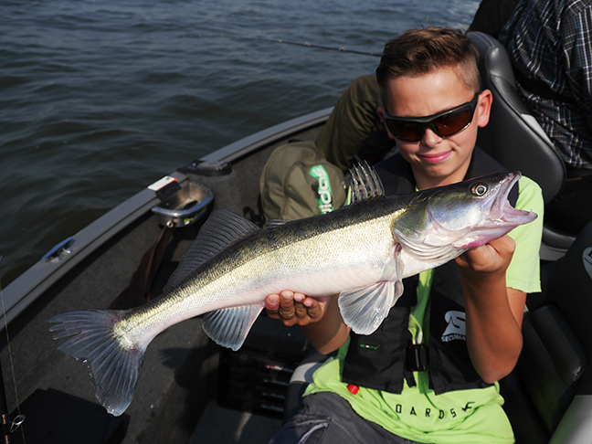 Pro-Guiding-Zander14282