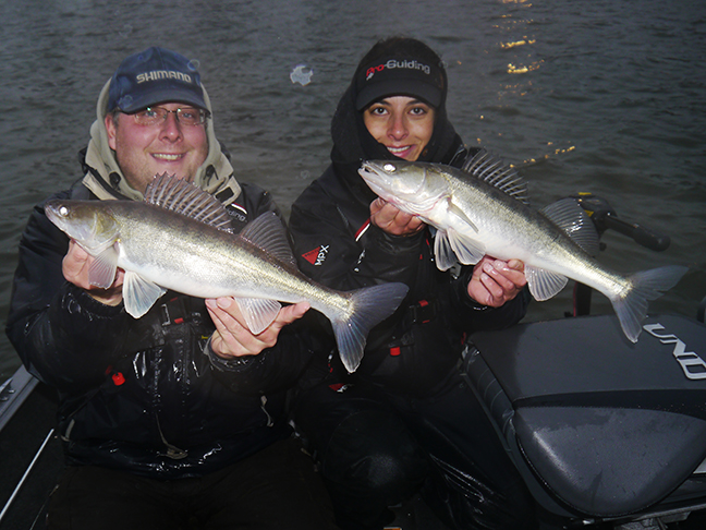 Pro-Guiding-Zander14454