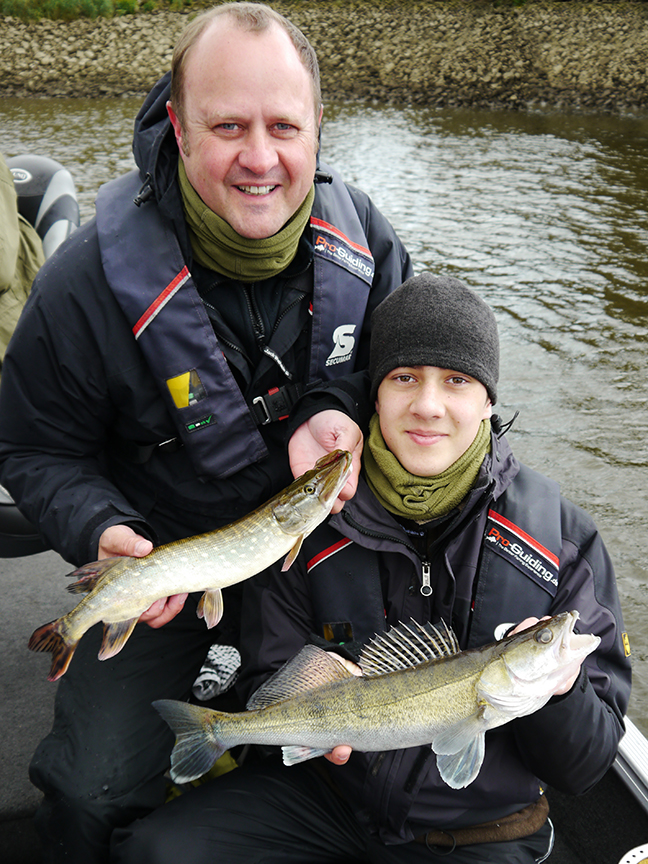 Pro-Guiding-Zander15007