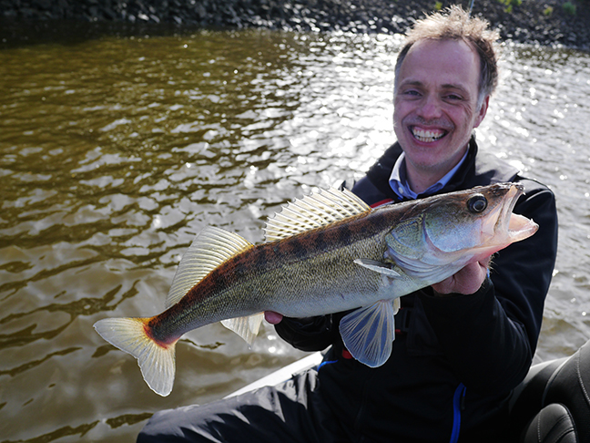 Pro-Guiding-Zander15051