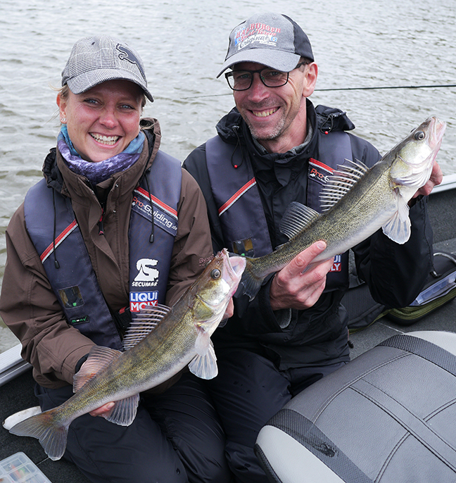 Pro-Guiding-Zander16107