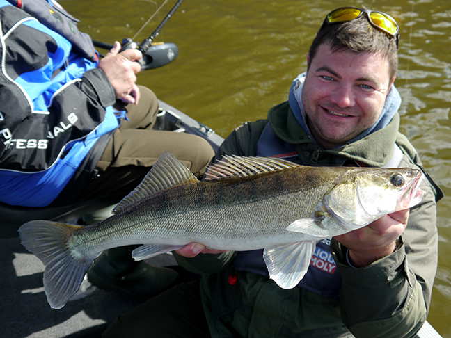 Pro-Guiding-Zander17290