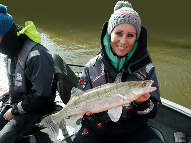 Pro-Guiding-Zander17353