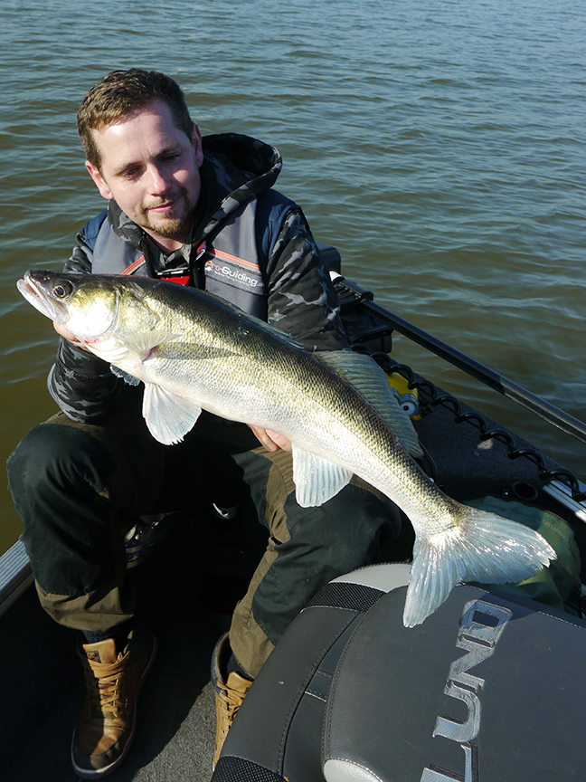Pro-Guiding-Zander17399