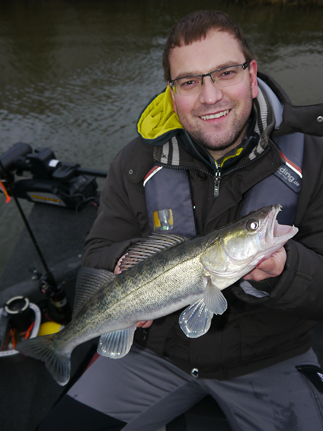 Pro-Guiding-Zander17442